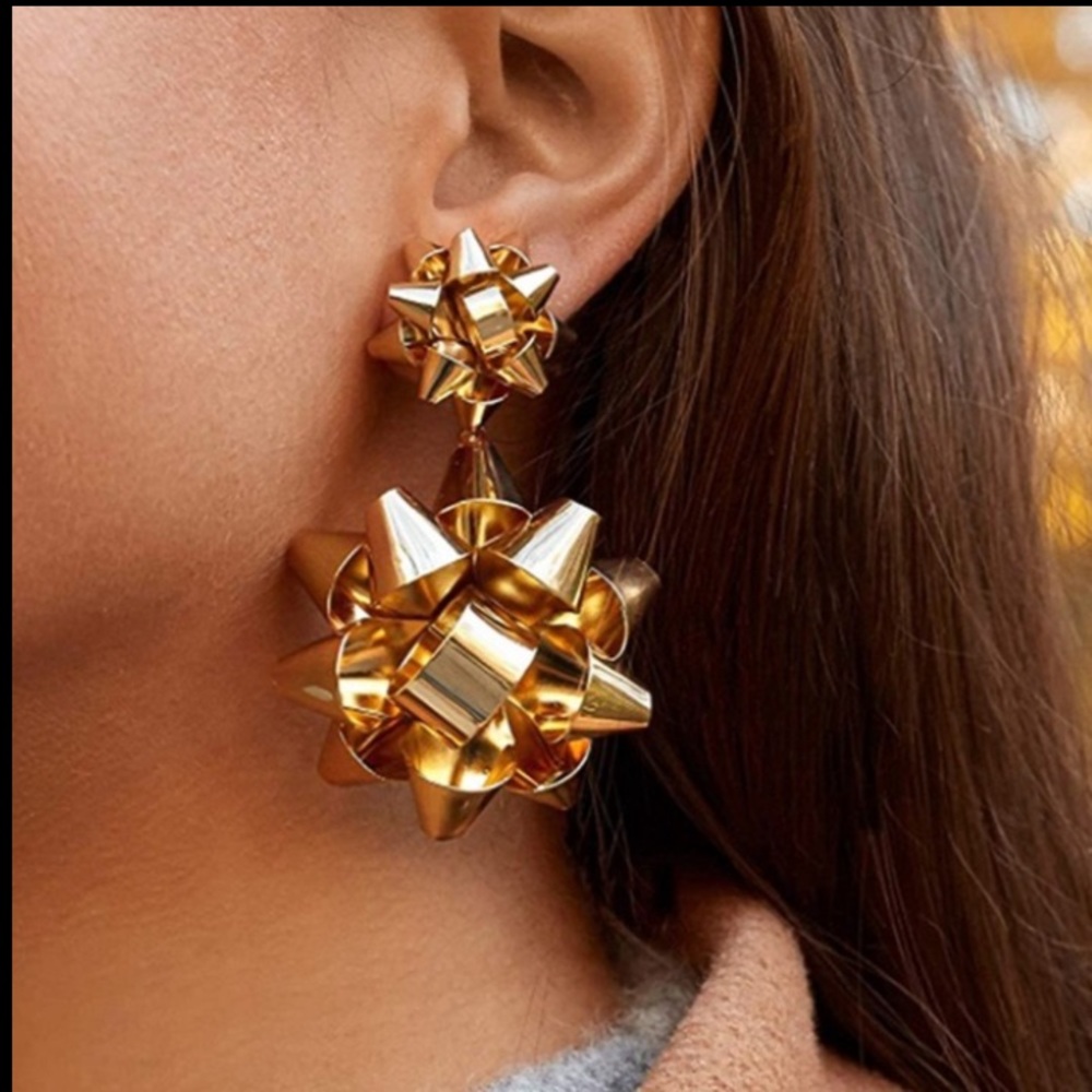 BaubleBar Gold-tone “Holly” Drop Earrings - Picture 8 of 10